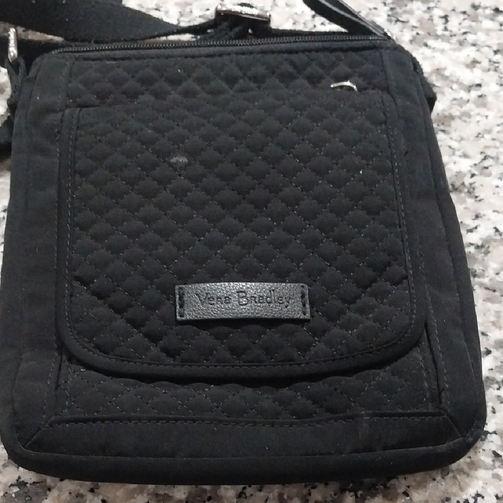 A Vera Bradley Crossbody With Card Holder And Phone Black Small